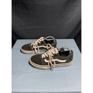 Vans Kids Old Skool Black and White low top lace up Sneakers Size 3Y